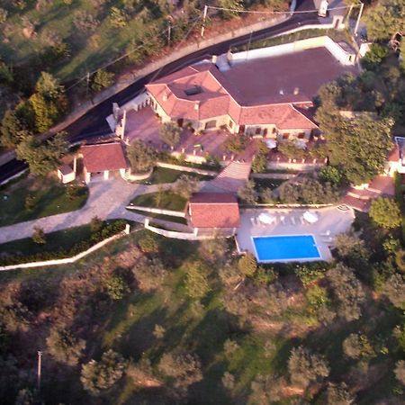 Bed and Breakfast Casale Degli Ulivi Prestige Altavilla Silentina Exterior foto